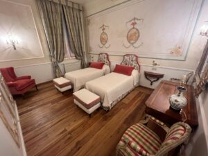 WhatsApp Image 2025-10-07 at 15.15.49 (2)